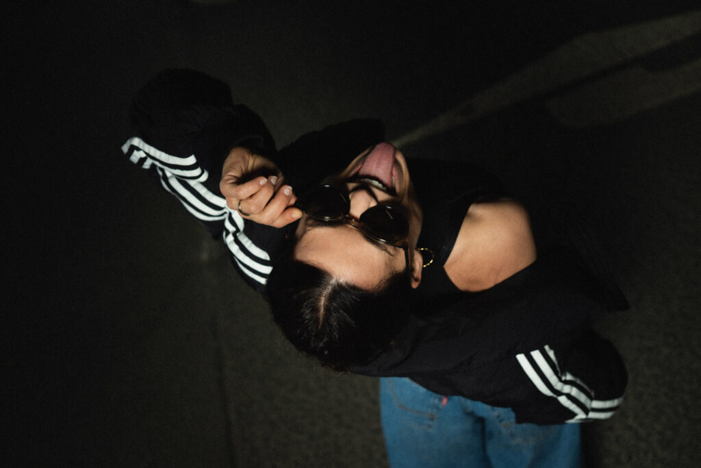 mo de weryha zunge raus